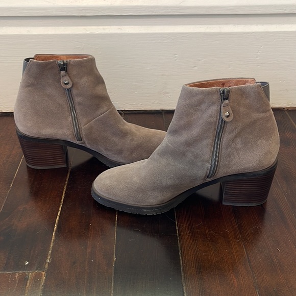 Gentle Souls Kenneth Cole Suede Boot | Blane | Size 8 - Picture 4 of 10